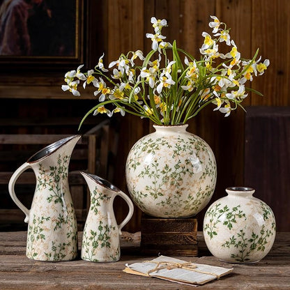 Green and Beige Pastoral Vase, Vintage Round Ceramic Floral Vases, Decorative Rustic Farmhouse Vase for Flowers, Living Room, Office Chinoiserie Home Decor, Tuscan Cottage Core Centerpiece 5.9 Inch