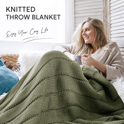 RECYCO Cable Knit Moss Green Throw Blanket, Super Soft Warm Cozy Decorative Knitted Throw Blanket 2.3LB for Bed, Chair 50"x60"