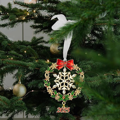 Christmas Tree - 2025 Rotation Snowflake Hanging Ornaments Pendant of Car Charm Holiday Keepsake Gift Home Decor (Snowflake Gold)