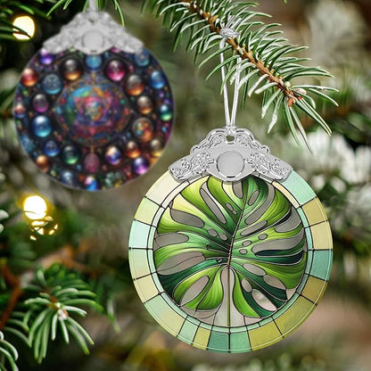 Monstera Leaf Stained Glass Orament - Christmas Ornament - Christmas Decorations for Tree - Holiday Present ldeas - Gift Exchange