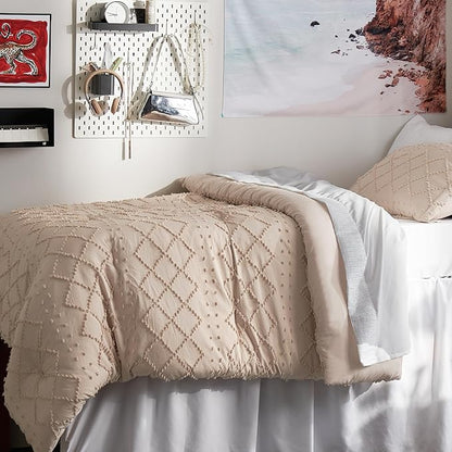 Bedsure Twin Comforter Set - Warm Tan Comforter, Boho Tufted Shabby Chic Bedding for Kids, 2 Pieces Vintage Farmhouse Bed Set for All Seasons, Fluffy Soft Bedding with 1 Pillow Sham
