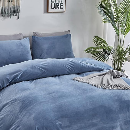 Pureant Blue Fluffy Comforter Set Queen Lake Blue Velvet Bedding Comforter Sets for Men Boys Solid Blue Queen Comforter Soft Plain Grayish Blue Queen Size Quilts Haze Blue Flannel Blankets Breathable