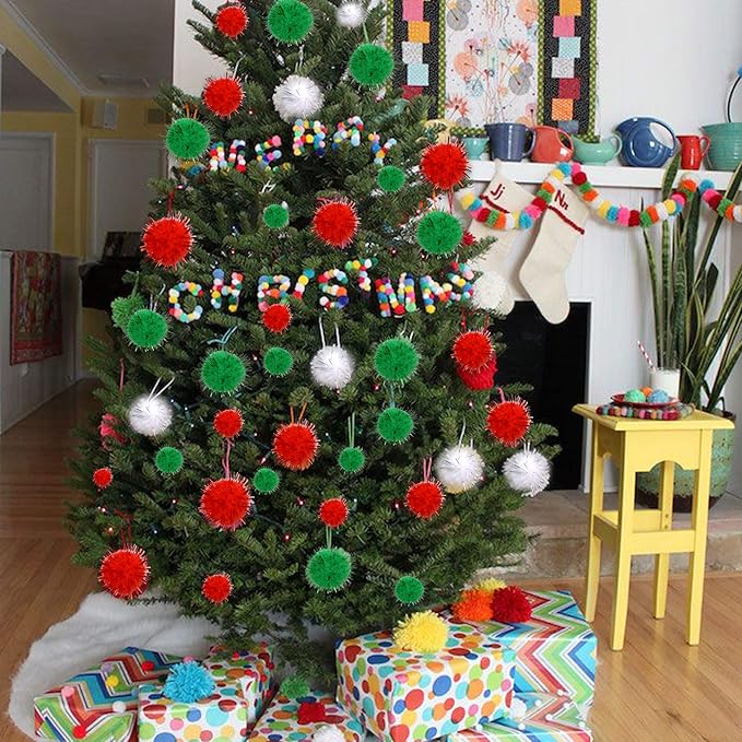 Greentime Christmas Pom Pom 1140 Pcs Glitter Fluffy Balls Pompoms Red Green White for DIY Crafts Home Party Xmas Decorations Supplies (4 Sizes)