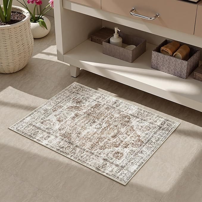 Uphome Boho Bathroom Rugs, Distressed Farmhouse Khaki Bath Mat, Comfy Velvet Small Bath Rugs Non Slip Washable, Vintage Oriental Toilet Rug for Sink Shower Vanity, 20x32 inch