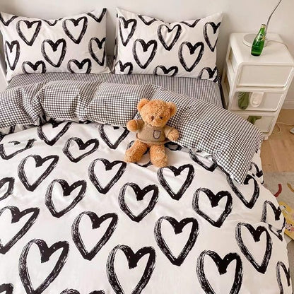Pureant Love Comforter Set Full Black and White Comforter Cotton Boho Black Quilts Women Men Heart Shaped Comforters Boys Teens Kawaii Comforter Cute Soft White Bedding Love Heart Full Size Bedding