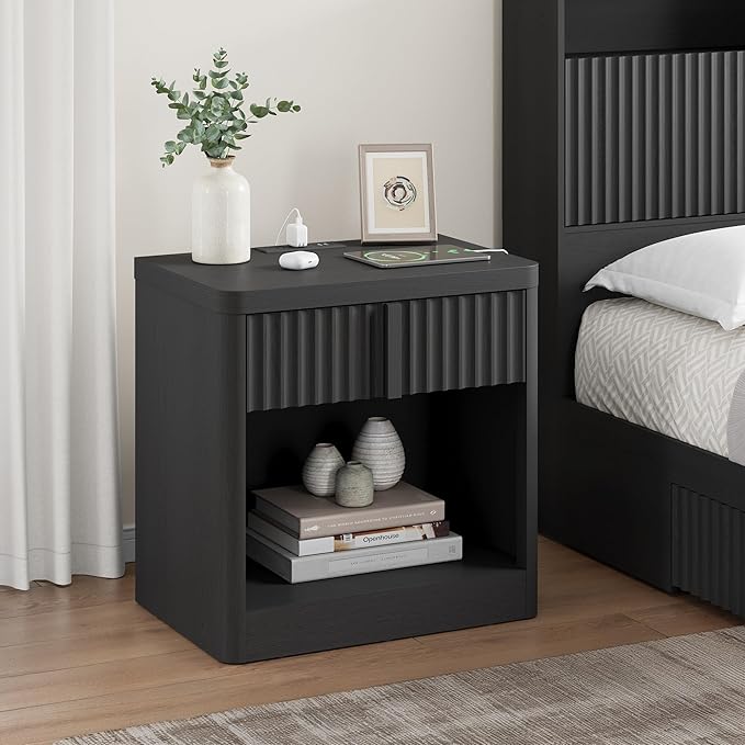 Fluted Nightstand with Charging Station, 23.6" End Table with Solid Wood Handle, Curved Profile Design, Mid Century Moden Bedside Table for Bedroom, Black