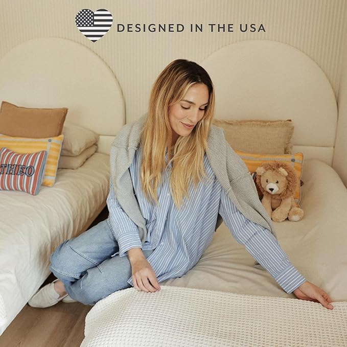 DG Casa Boucle Cloud Bed Frame with Arch Shaped Headboard, Upholstered in Soft Fabric, Platform Solid Wood Legs - Boho or Modern Style - No Box Spring Needed - Full Size