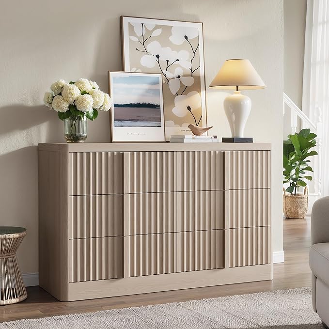 Fluted Dresser for Bedroom, 47" Wide Chest of Drawers, Modern 6 Drawer Dresser with Solid Wood Handle, Curved Profile Design, Wood Dressers Storage Organizer, Living Room, Hallway, White Alder