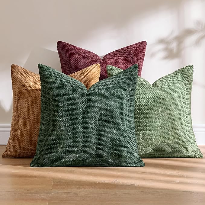 MIULEE Christmas Pack of 4 Throw Pillow Covers 18x18 Inch Christmas Dark Green Soft Decorative Chenille Pillow Covers Farmhouse Accent Cushion Cover for Boho Home Decor Bedroom Living Room