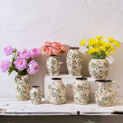 Vintage Pastoral Octagonal Vase, Green and Beige Retro Ceramic Flower Vases, Rustic Farmhouse Vases Chinoiserie Floral Small Vase for Home Decor, Living Room, Kitchen, Bedroom and Shelf 6.7 Inch