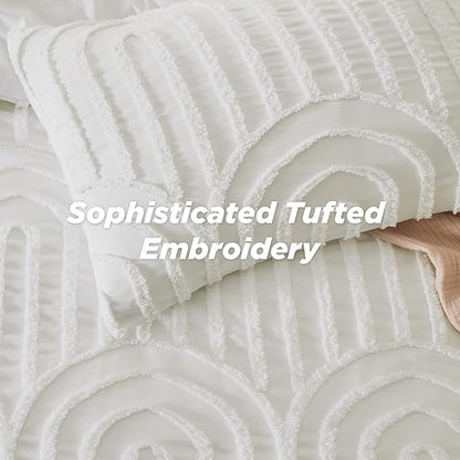 Bedsure Boho Tufted Queen Comforter Set - White Boho Bedding Comforter Sets, 3 Pieces Farmhouse Shabby Chic Embroidery Bed Set, Soft Fluffy Cozy Arch Pattern Comforter for All Seasons