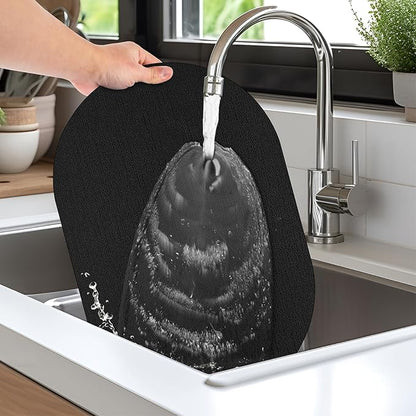 Placemats Set of 12 Washable, Heat Resistant Table Placemats Wipeable Faux Leather Oval Place Mats Non Slip, Waterproof Oval Table Mats for Indoor Outdoor, Black