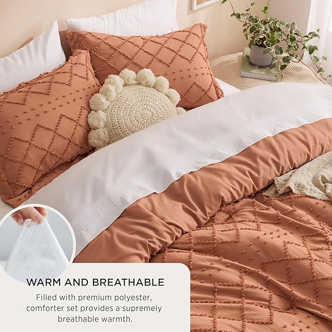 Bedsure Queen Comforter Set - Pumpkin Comforter, Boho Tufted Shabby Chic Bedding for Kids, 3 Pieces Vintage Farmhouse Bed Set for All Seasons, Fluffy Soft Bedding with 2 Pillow Shams