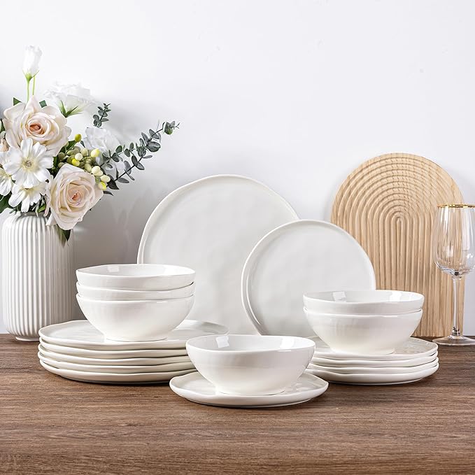LERATIO Ceramic Dinnerware Sets for 8,Porcelain Plates and Bowls Sets with Wavy Edge,Microwave & Dishwasher & Oven Safe,Light Weight & Scratch Resistant Dishes Sets-Service for 8 (24pcs)-White
