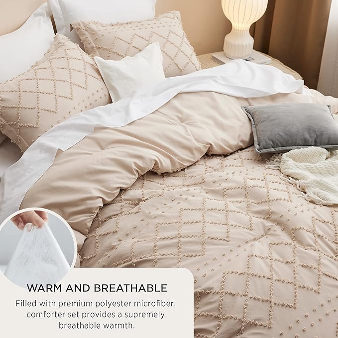 Bedsure California King Comforter Set - Warm Tan Comforter, Boho Tufted Shabby Chic Bedding for Kids, 3 Pieces Vintage Farmhouse Bed Set for All Seasons, Fluffy Soft Bedding with 2 Pillow Shams