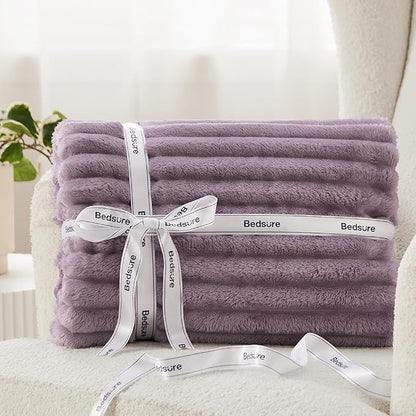 Bedsure GentleSoft Light Purple Fleece Blanket for - Cozy Soft Blankets for Women, Cute Small Throws for Girls, 50x60 Inches