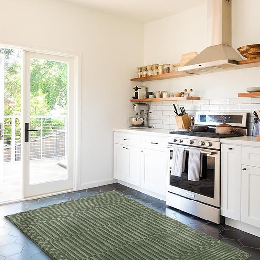 Revival Rugs Soloba 3'11"x6'1" Machine Washable Area Rug for Kitchen Bedroom - 100% Recycled Oeko-TEX Certified, Medium Pile, Green