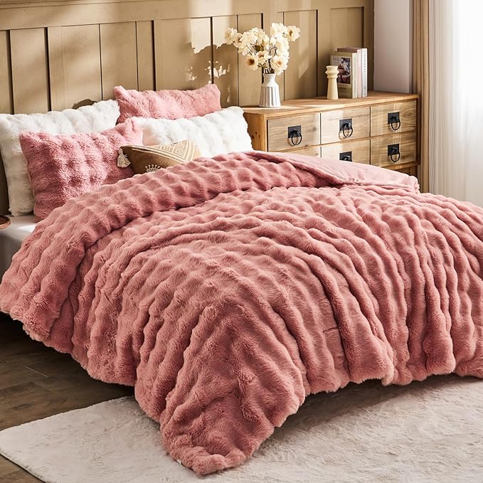 Lotus Karen Faux Fur King Comforter Set – Pink Fluffy Comforter King Size, Big Bubble Faux Rabbit Fur Bedding Comforter Sets, Winter Warm Cozy Fuzzy Bed Set 3 Pieces, 1 Comforter and 2 Pillowcases