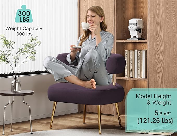 Modern Accent Chair, Round Upholstered Barrel Armchair for Small Spaces, Fluffy Side Corner Sherpa Chair for Living Room, Bedroom（Purple）