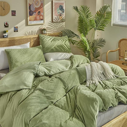 Pureant Fluffy Green Comforter Sets California King Sage Green Velvet Bedding Set Cal King Women Men Solid Light Green Flannel Quilts Grass Green Plush Blankets Soft Micromink Sherpa Fuzzy Warm Bed