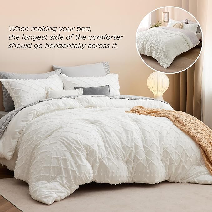 Bedsure King Comforter Set - Ivory Comforter, Boho Tufted Shabby Chic Bedding for Kids, 3 Pieces Vintage Farmhouse Bed Set for All Seasons, Fluffy Soft Bedding with 2 Pillow Shams