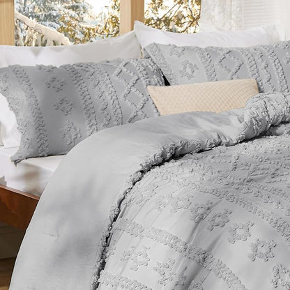 Bedsure Tufted Boho Comforter Set Queen Size - Light Grey Boho Bed Set, GentleSoft™ 3 Pieces Farmhouse Shabby Chic Embroidery Bedding, Gifts for Woman, Soft Jacquard Queen Comforter for All Seasons
