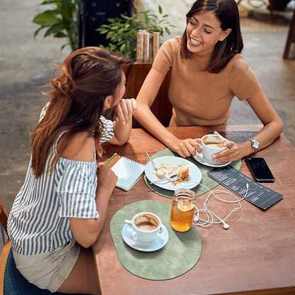 ADRIMER Placemats, Heat Resistant Oval Placemats Set of 8 Washable 12 x 17 Inch, Waterproof Table Mats, Wipeable Pu Place Mats for Kitchen, Dining Room, Green