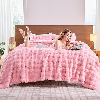 Lotus Karen Faux Fur Comforter Set Queen – Pink Fluffy Big Bubble Faux Rabbit Fur Winter Comforter Sets, Warm Cozy Fuzzy Bed Set 3 Pieces, 1 Comforter and 2 Pillowcases