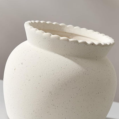 SIDUCAL Ceramic Flower Vase with Wide Mouth Lace, 4.8 Inch Pottery Rustic Farmhouse Boho Vases, Small Terracotta Vase for Home Decor, Table, Living Room, Bathroom, Shelf, Wedding, White
