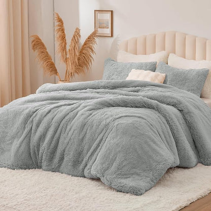 BEDELITE Grey Fluffy Comforter Set King Size, Fuzzy Faux Fur Comforter Bedding Set, 3Pieces Soft Warm Shaggy Bed Set (1 Comforter & 2 Pillowcases) as Gifts for Women