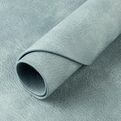 ADRIMER Placemats, Heat Resistant Oval Placemats Set of 8 Washable 12 x 17 Inch, Waterproof Table Mats, Wipeable Pu Place Mats for Kitchen, Dining Room, Light Blue