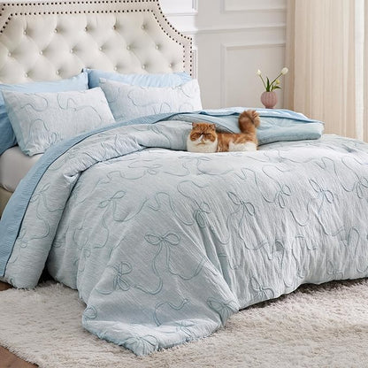 Bedsure Full Comforter Set, Dusty Blue Boho Tufted Bed Set, 3D Puffy Jacquard Bedding Full Size, 3 Pieces, 1 Farmhouse Shabby Chic Embroidery Comforter with Bow Pattern & 2 Pillow Cases