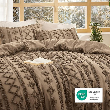 Bedsure Tufted Boho Comforter Set Queen Size - Light Brown Boho Bed Set, GentleSoft™ 3 Pieces Farmhouse Shabby Chic Embroidery Bedding, Gifts for Woman, Jacquard Queen Comforter for All Seasons