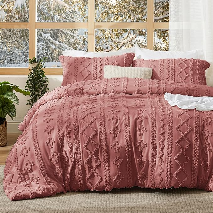 Bedsure Tufted Boho Comforter Set Twin Size - Grayish Pink Boho Bed Set, GentleSoft™ 2 Pieces Farmhouse Shabby Chic Embroidery Bedding, Gifts for Woman, Soft Jacquard Twin Comforter for All Seasons