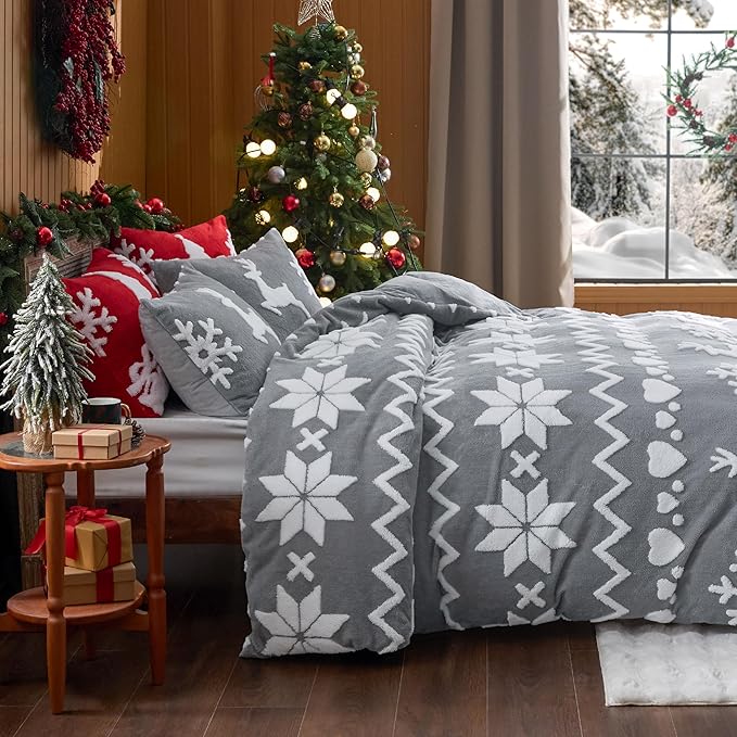 Bedsure Fluffy Christmas Duvet Cover Set - Ultra Soft Plush Shaggy Comforter Cover King Size, Warm Flannel Fleece Bed Sets for Winter, 3 Pieces, Reindeer Pattern, Grey