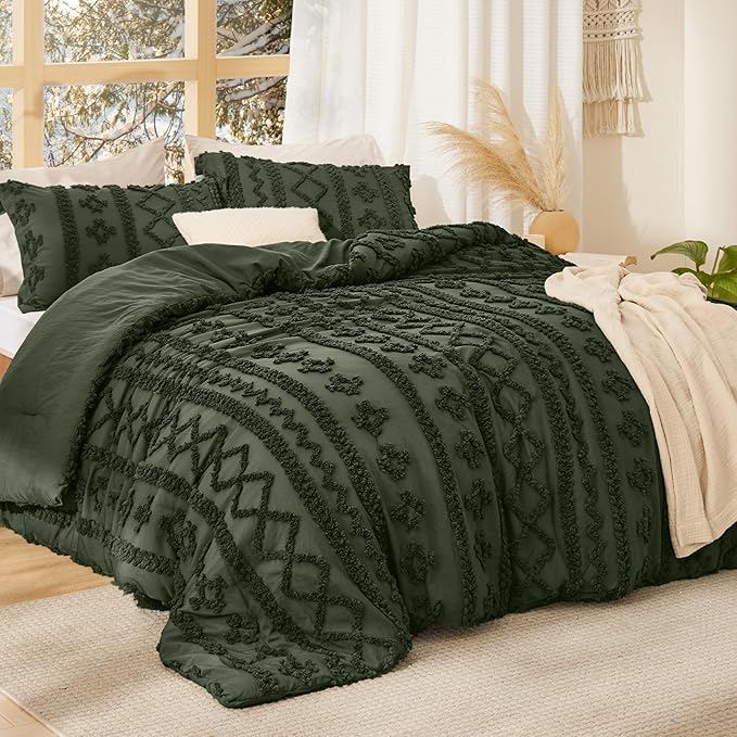 Bedsure Tufted Boho Comforter Set California King - Olive Green Boho Bed Set, GentleSoft™ 3 Pieces Farmhouse Shabby Chic Embroidery Bedding, Gifts for Woman, Soft Jacquard Comforter for All Seasons