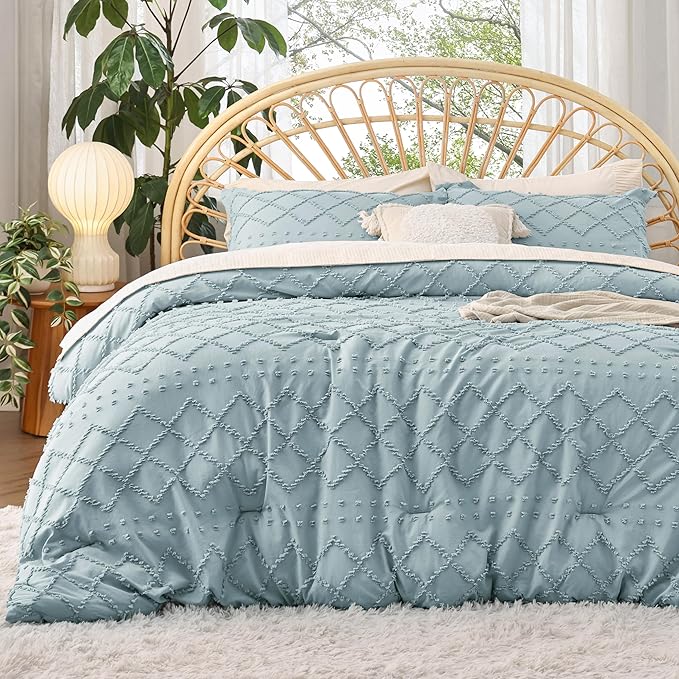 Bedsure Full Comforter Set - Dusty Blue Comforter, Boho Tufted Shabby Chic Bedding for Kids, 3 Pieces Vintage Farmhouse Bed Set for All Seasons, Fluffy Soft Bedding with 2 Pillow Shams