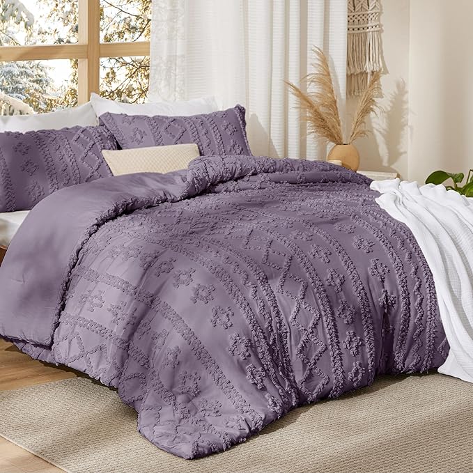 Bedsure Tufted Boho Comforter Set King Size - Grayish Purple Boho Bed Set, GentleSoft™ 3 Pieces Farmhouse Shabby Chic Embroidery Bedding, Gifts for Woman, Soft Jacquard King Comforter for All Seasons
