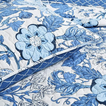 Lush Decor Sydney Reversible Cotton Quilt Set King 3 Piece Bedding, Navy White