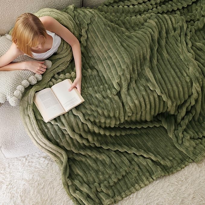 Bedsure GentleSoft Cypress Fleece Queen Blanket for - Cozy Soft Blankets for Women, Cute Small Throws for Girls, 90x90 Inches