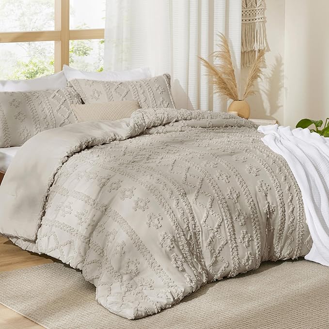Bedsure Tufted Boho Comforter Set Oversized Queen - Linen Boho Bed Set, GentleSoft™ 3 Pieces Farmhouse Shabby Chic Embroidery Bedding, Gifts for Woman, Soft Jacquard Comforter for All Seasons