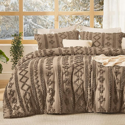 Bedsure Tufted Boho Comforter Set California King Size - Light Brown Boho Bed Set, GentleSoft™ 3 Pieces Farmhouse Shabby Chic Embroidery Bedding, Gifts for Woman, Jacquard Comforter for All Seasons