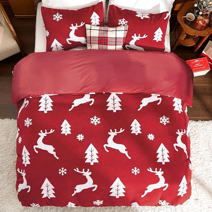Bedsure Fluffy Christmas Duvet Cover Set - Ultra Soft Plush Shaggy Comforter Cover King Size, Warm Flannel Fleece Bed Sets for Winter, 3 Pieces, Reindeer Pattern, Red