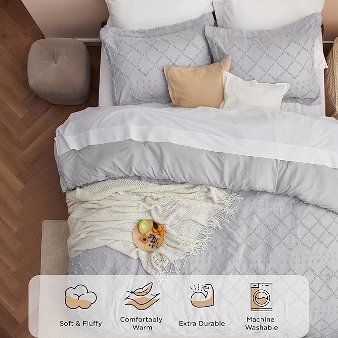 Bedsure King Comforter Set - Light Grey Comforter, Boho Tufted Shabby Chic Bedding for Kids, 3 Pieces Vintage Farmhouse Bed Set for All Seasons, Fluffy Soft Bedding with 2 Pillow Shams