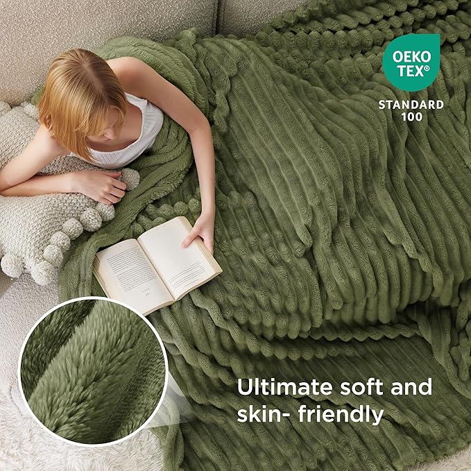 Bedsure GentleSoft Cypress Fleece King Blanket for - Cozy Soft Blankets for Women, Cute Small Throws for Girls, 108x90 Inches