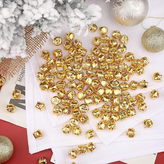 Augshy 200 Pieces Jingle Bells 3/5Inch Craft Bell Bulk for Christmas Home and Pet Decorations Xmas Decor Party Favors Supplies (Gold)