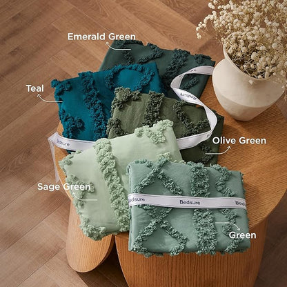 Bedsure Tufted Boho Comforter Set Full Size - Green Boho Bed Set, GentleSoft™ 3 Pieces Farmhouse Shabby Chic Embroidery Bedding, Gifts for Woman, Soft Jacquard Full Comforter for All Seasons