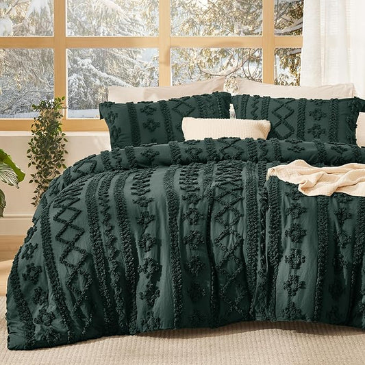 Bedsure Tufted Boho Comforter Set King Size - Emerald Green Boho Bed Set, GentleSoft™ 3 Pieces Farmhouse Shabby Chic Embroidery Bedding, Gifts for Woman, Soft Jacquard King Comforter for All Seasons