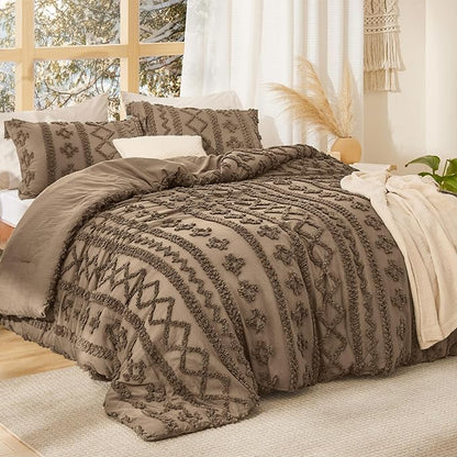 Bedsure Tufted Boho Comforter Set Queen Size - Light Brown Boho Bed Set, GentleSoft™ 3 Pieces Farmhouse Shabby Chic Embroidery Bedding, Gifts for Woman, Jacquard Queen Comforter for All Seasons