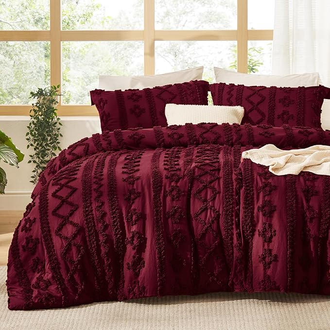 Bedsure Tufted Boho Comforter Set Queen Size - Dark Red Boho Bed Set, GentleSoft™ 3 Pieces Farmhouse Shabby Chic Embroidery Bedding, Gifts for Woman, Soft Jacquard Queen Comforter for All Seasons